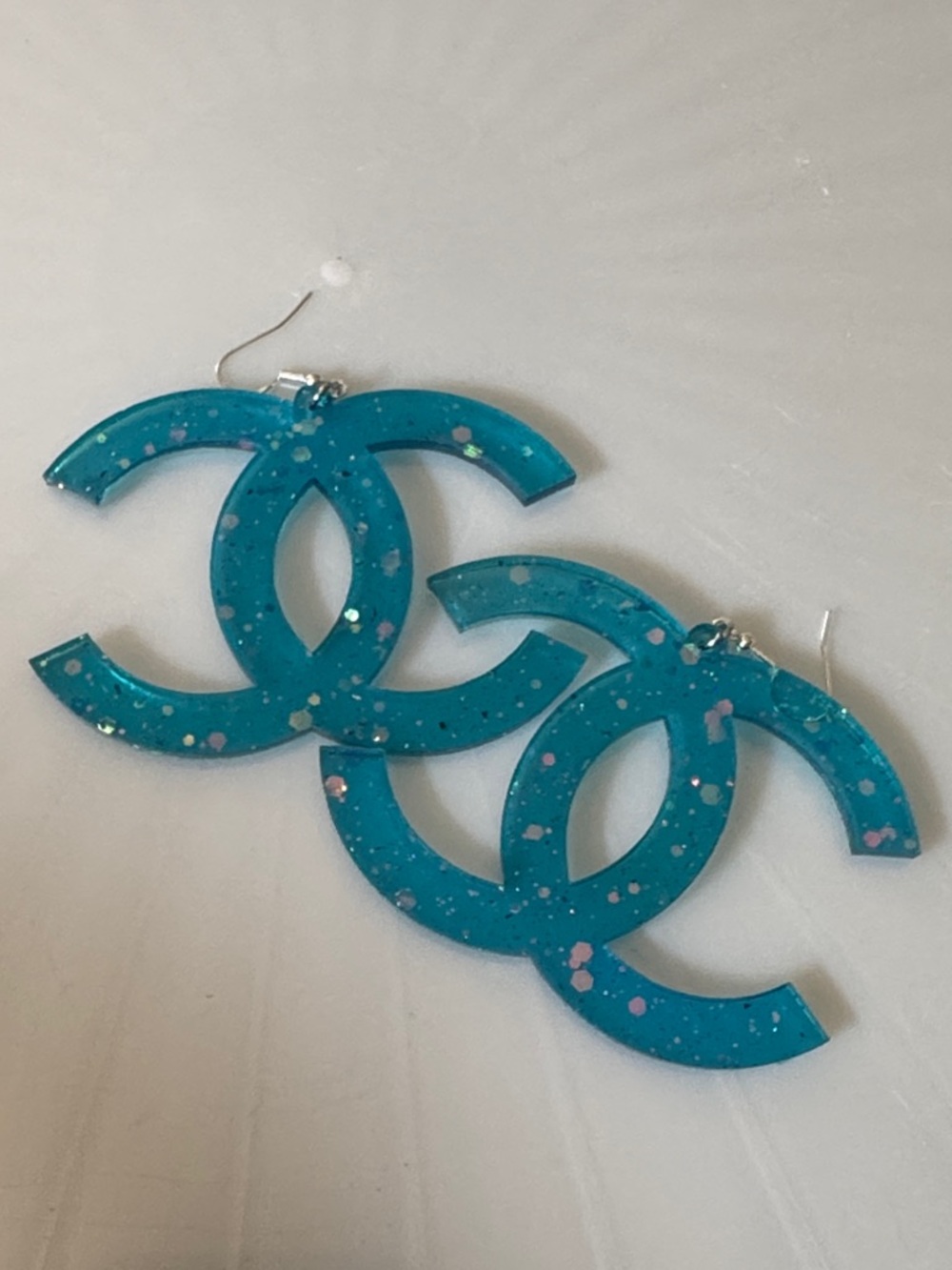 Streetwear Sparkle CC Fashion Dangle Earrings - Picture 12 of 12